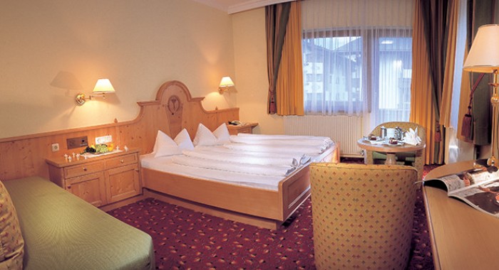 Hotel Berghof, Mayrhofen ski chalet, image 5